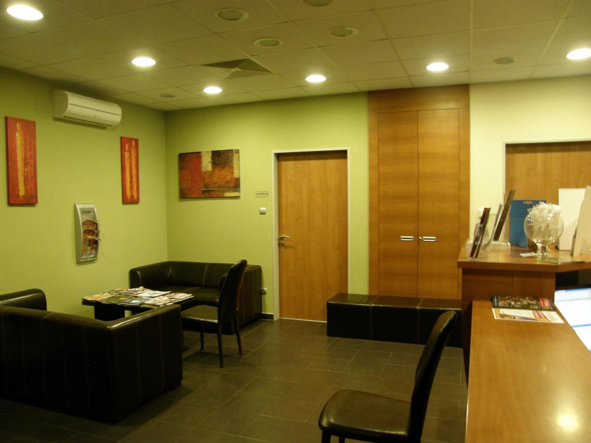 维斯普雷姆 Promedicum Panzio酒店 外观 照片